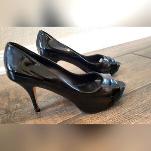 White House Black Market Black Peep Toe Pumps High Heel Shoes Womens Size 7.5M